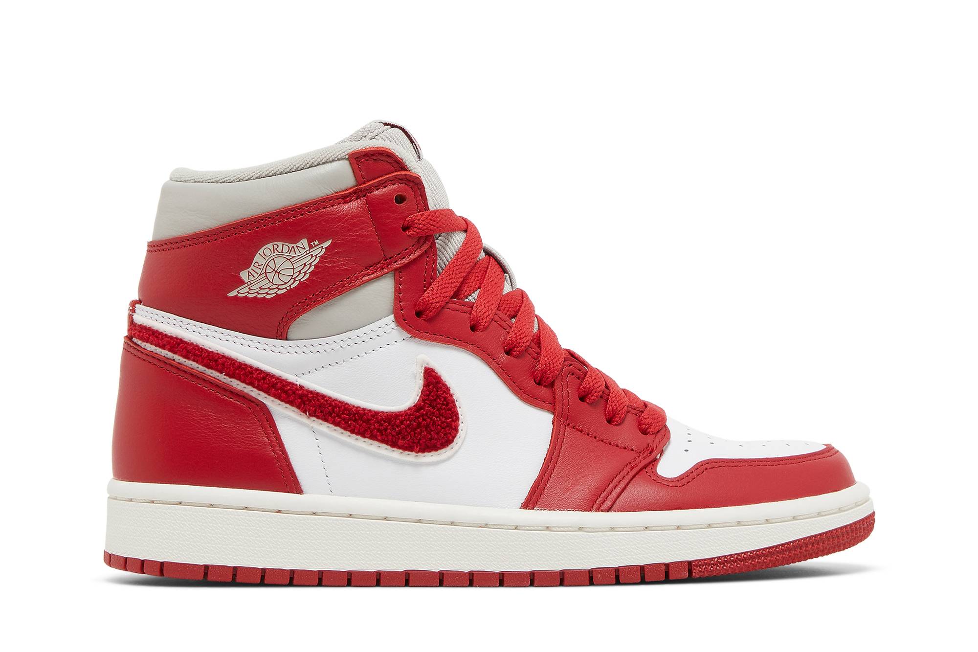 Air Jordan 1 High OG 'Chenille' DJ4891-061