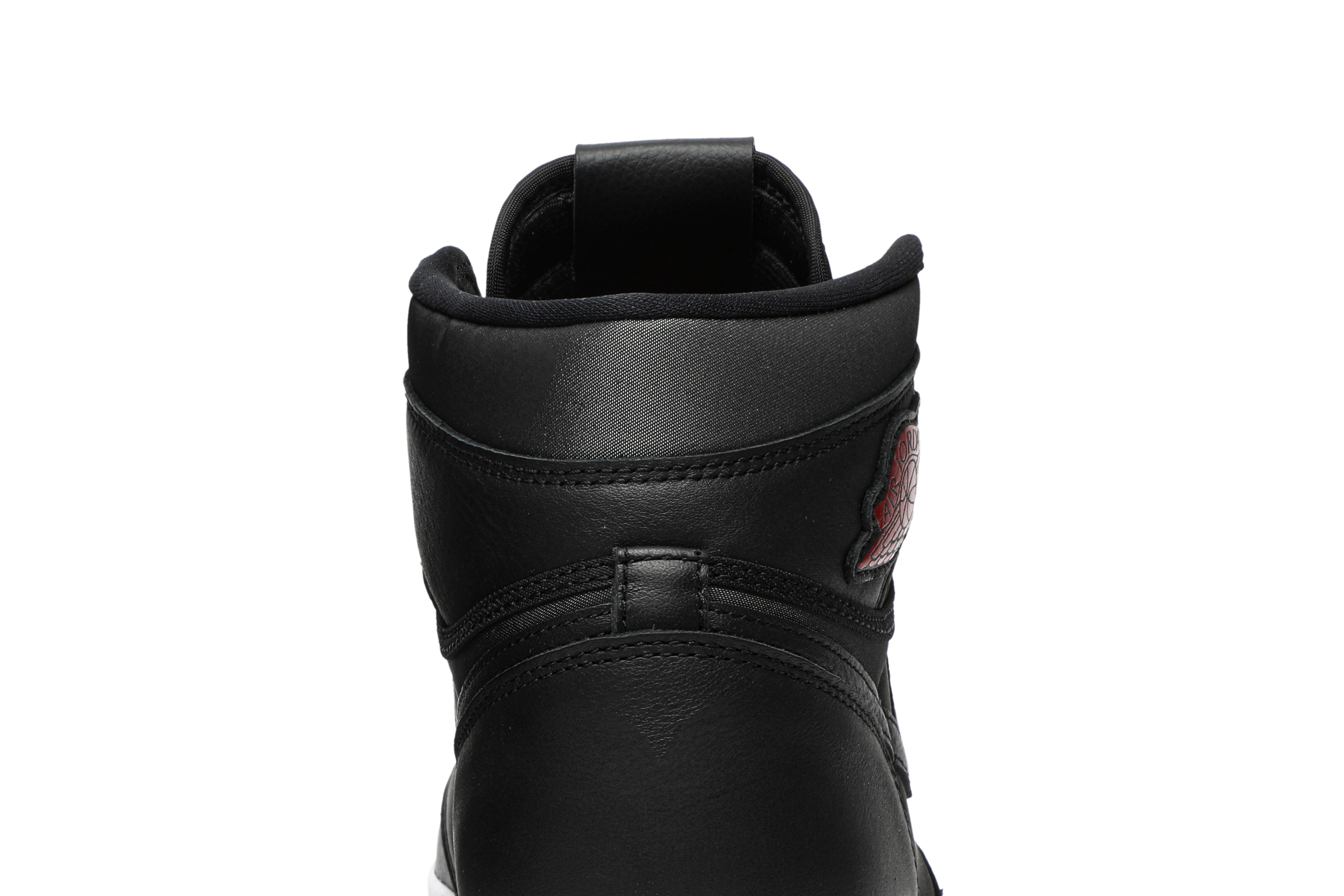 Air Jordan 1 Retro High OG Black Gym Red 555088-060 Trjesse store